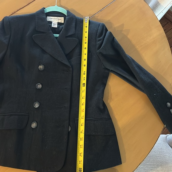 Jones New York black blazer 4P - Picture 9 of 9